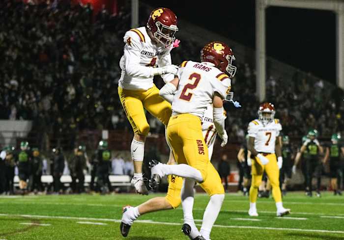 a Central Catholic West Linn 6A Oregon football semifinal November 17 2023 Taylor Balkom 29